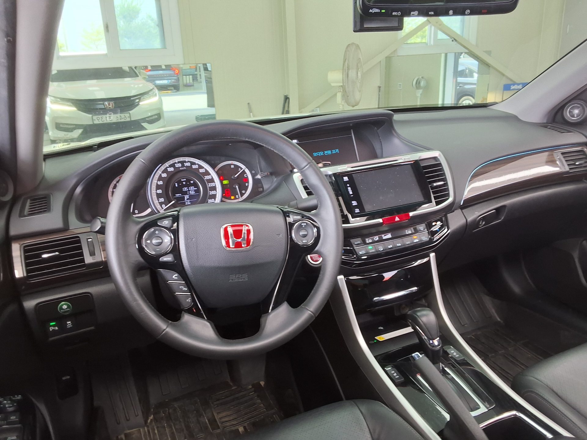 2017 - honda accord