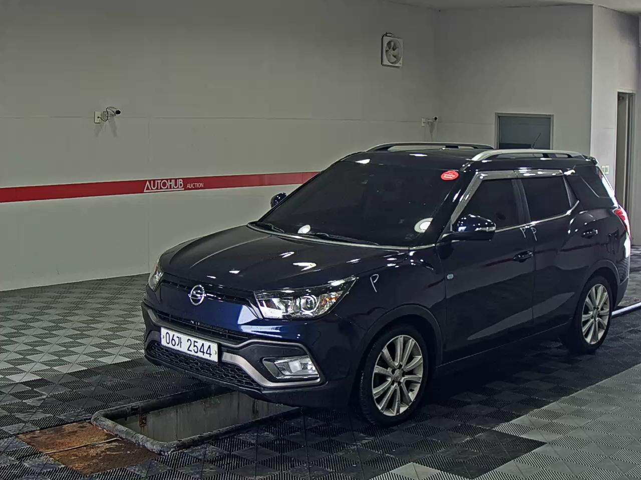 KG MOBILITY (SSANGYONG) TIVOLI AIR IX