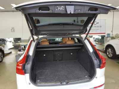 فولفو Xc60 (2Nd Gen) D5 دفع رباعي Inscription 2019 دفع رباعي