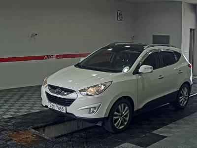 HYUNDAI TUCSON ix R20 LX20