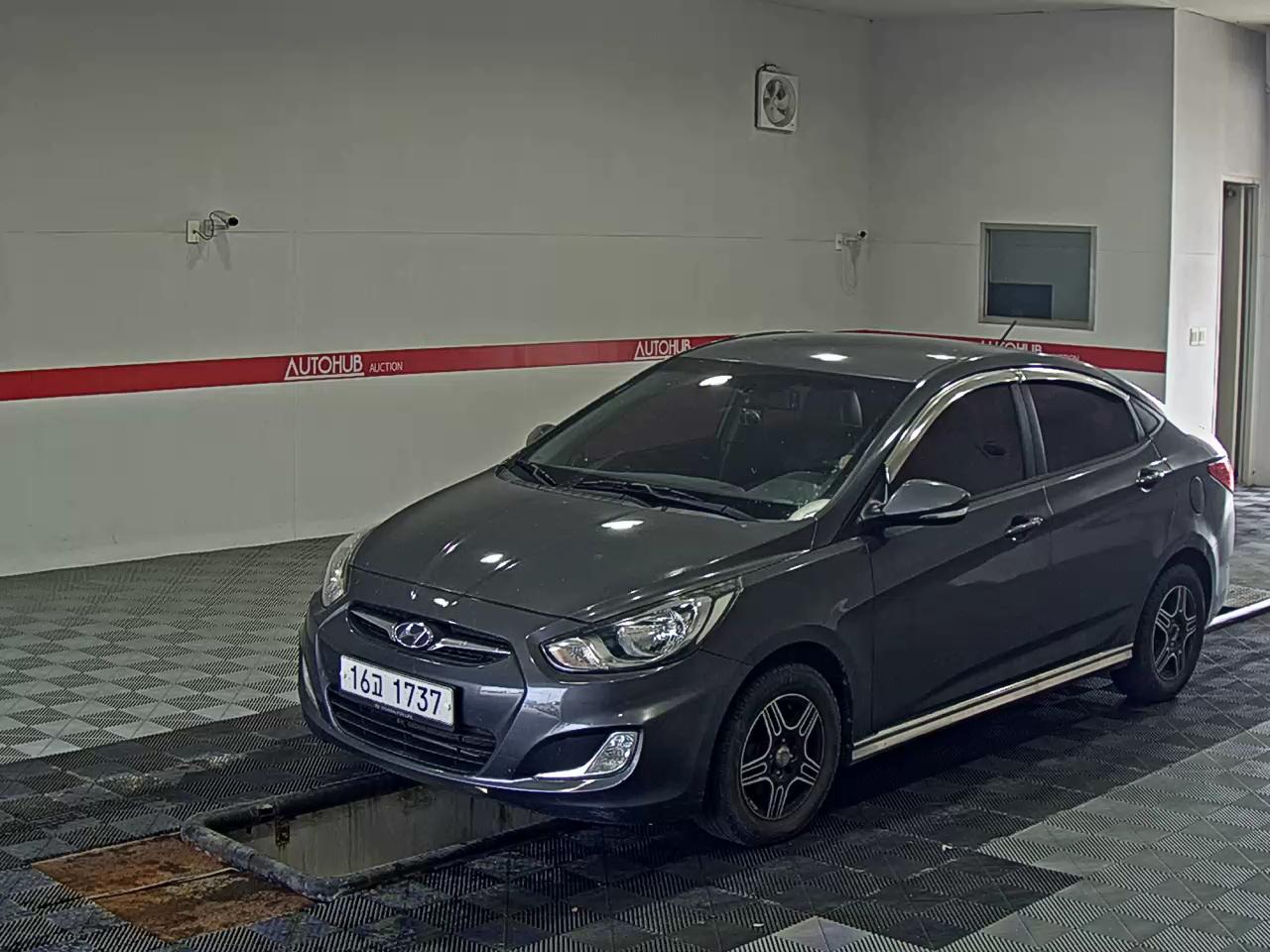 HYUNDAI ACCENT VVT