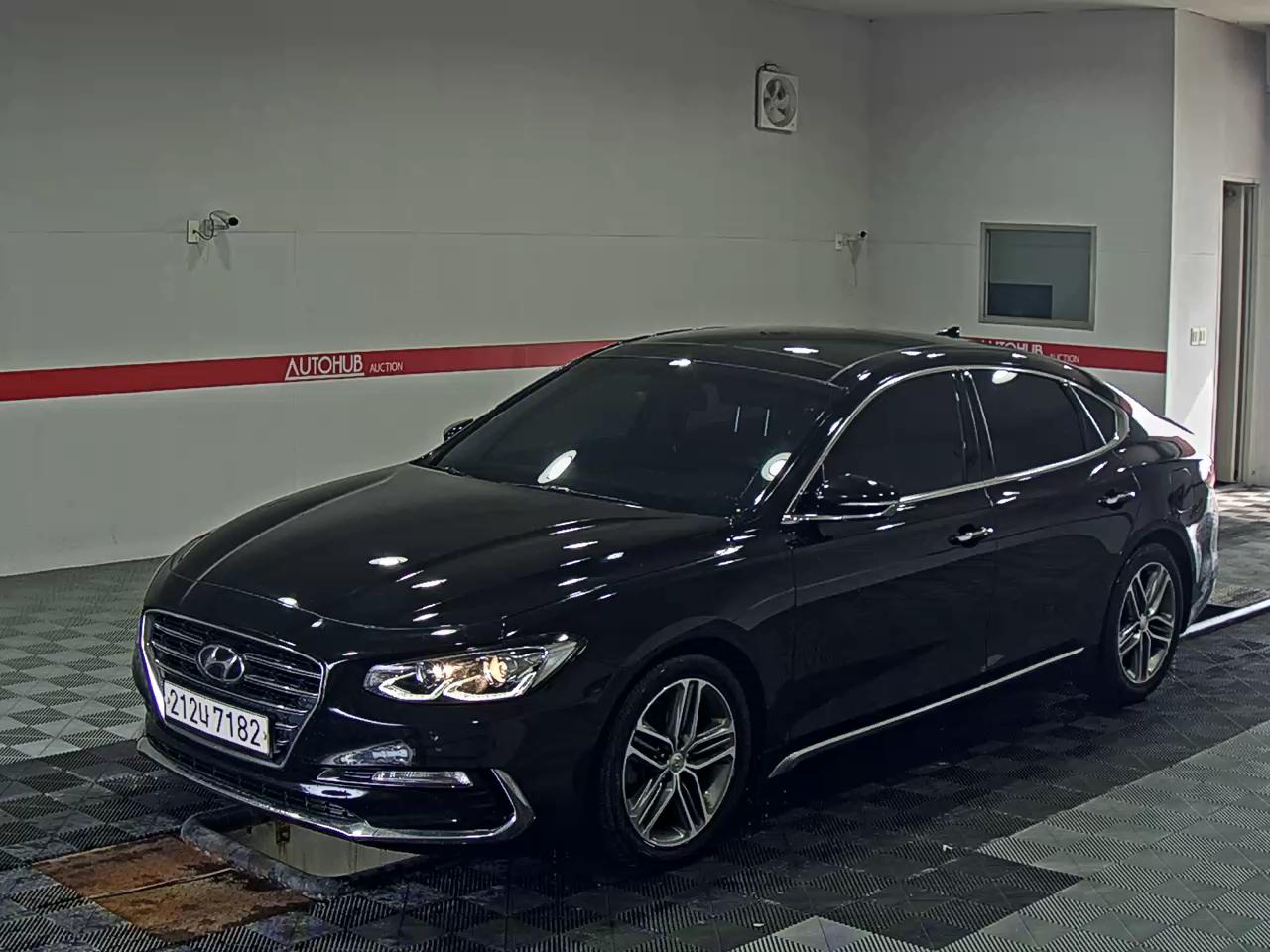 2018 - hyundai grandeur