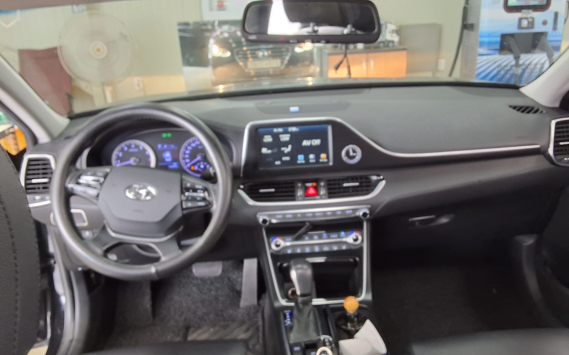 2018 - hyundai grandeur