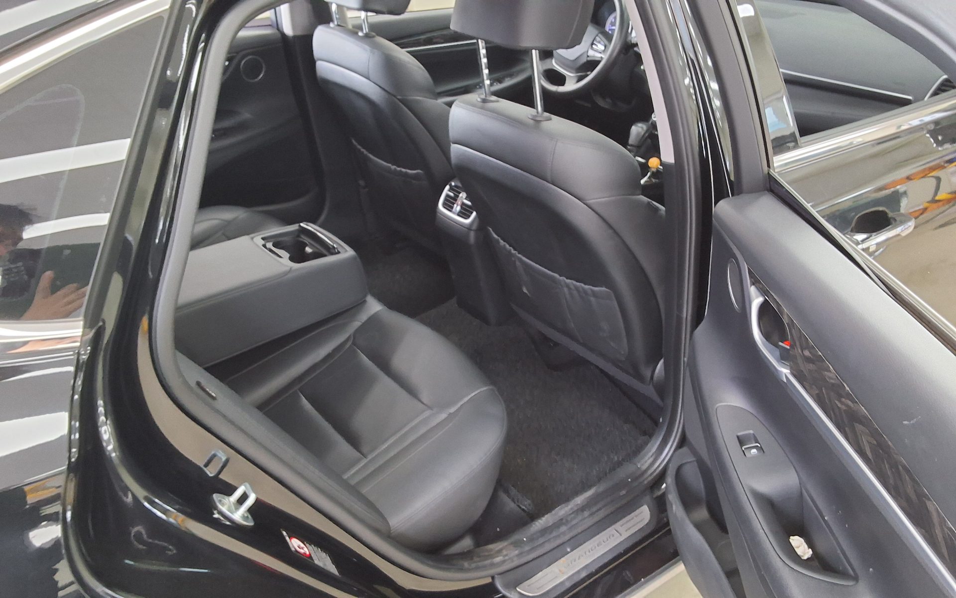 2018 - hyundai grandeur
