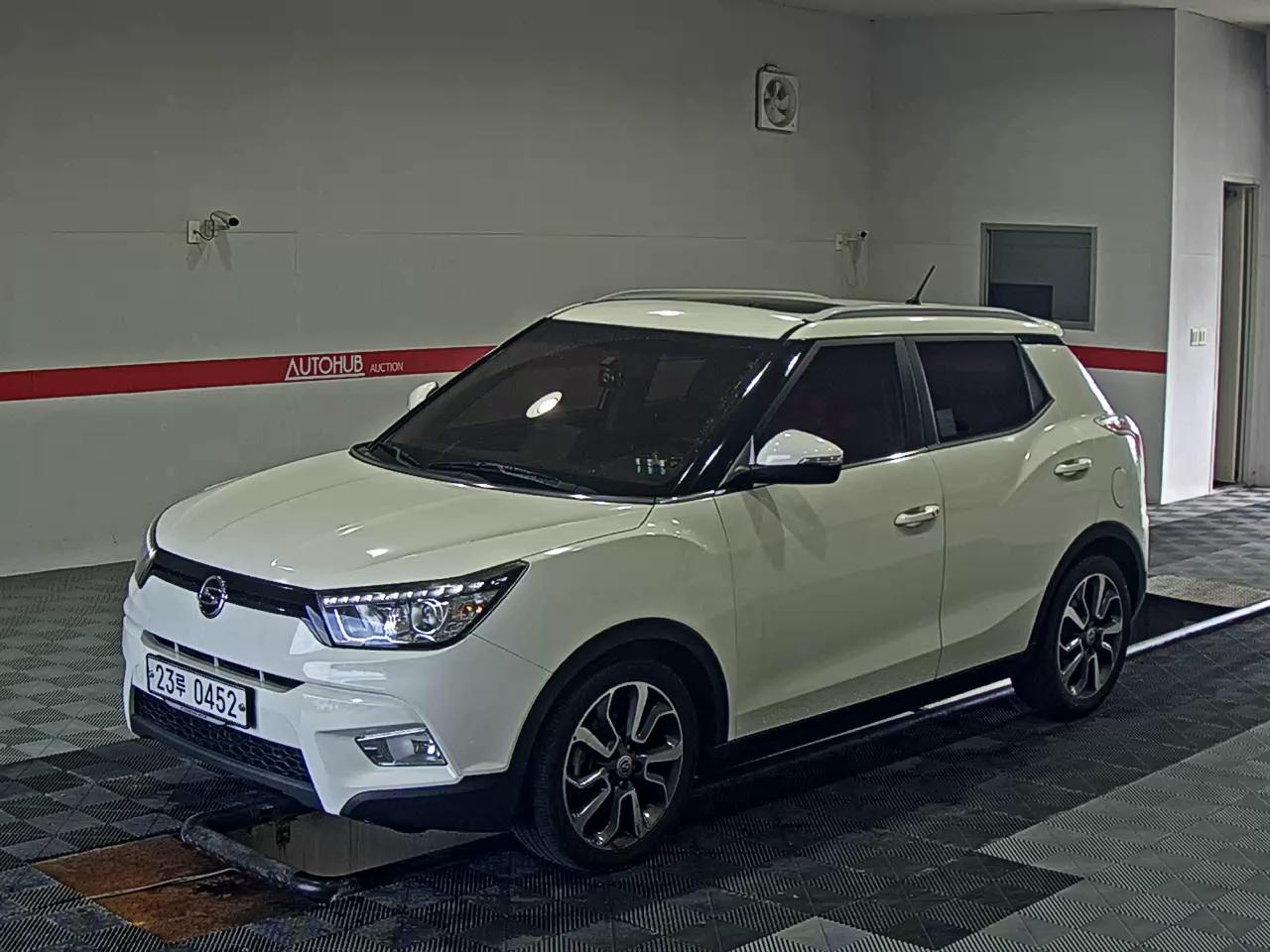 2016 - ssangyong tivoli