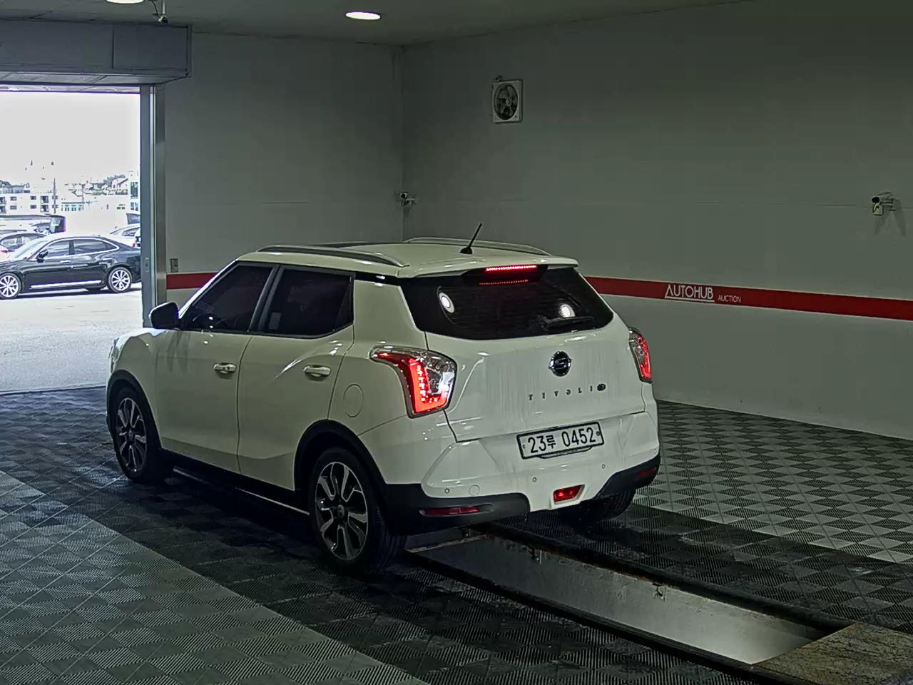 2016 - ssangyong tivoli