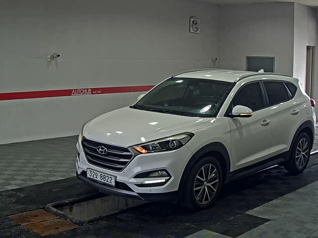 2016 - hyundai tucson