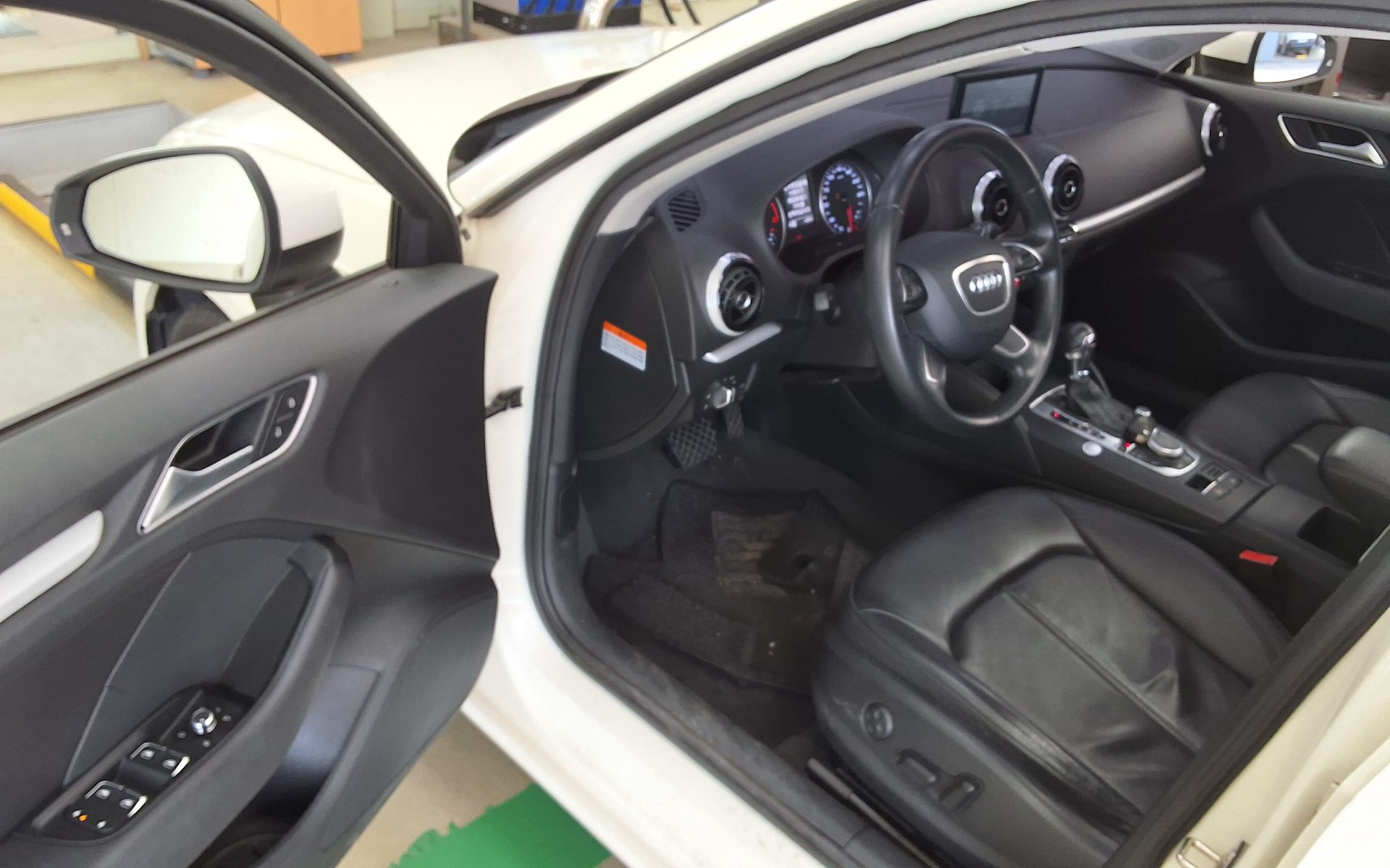 2015 - audi a3
