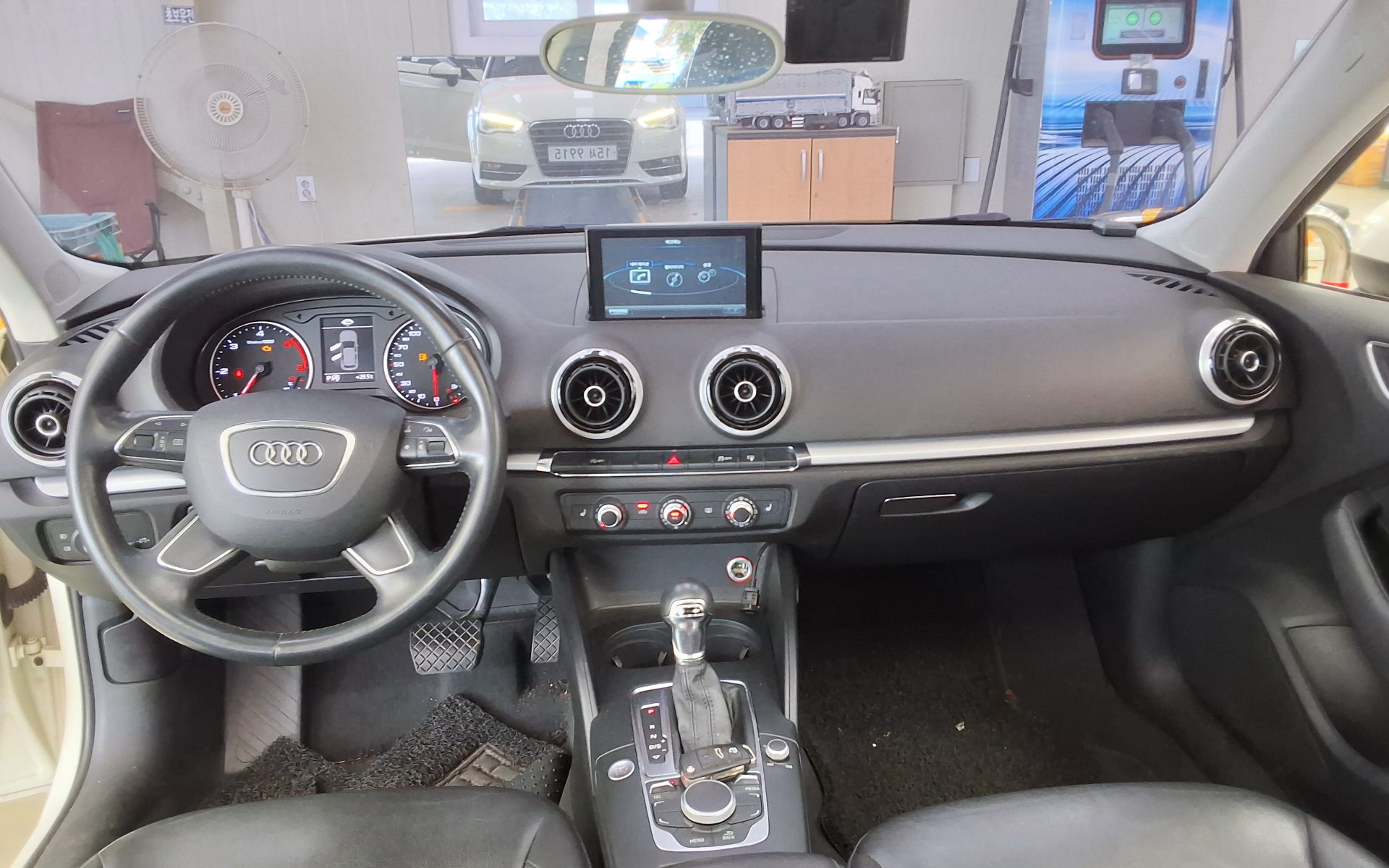 2015 - audi a3