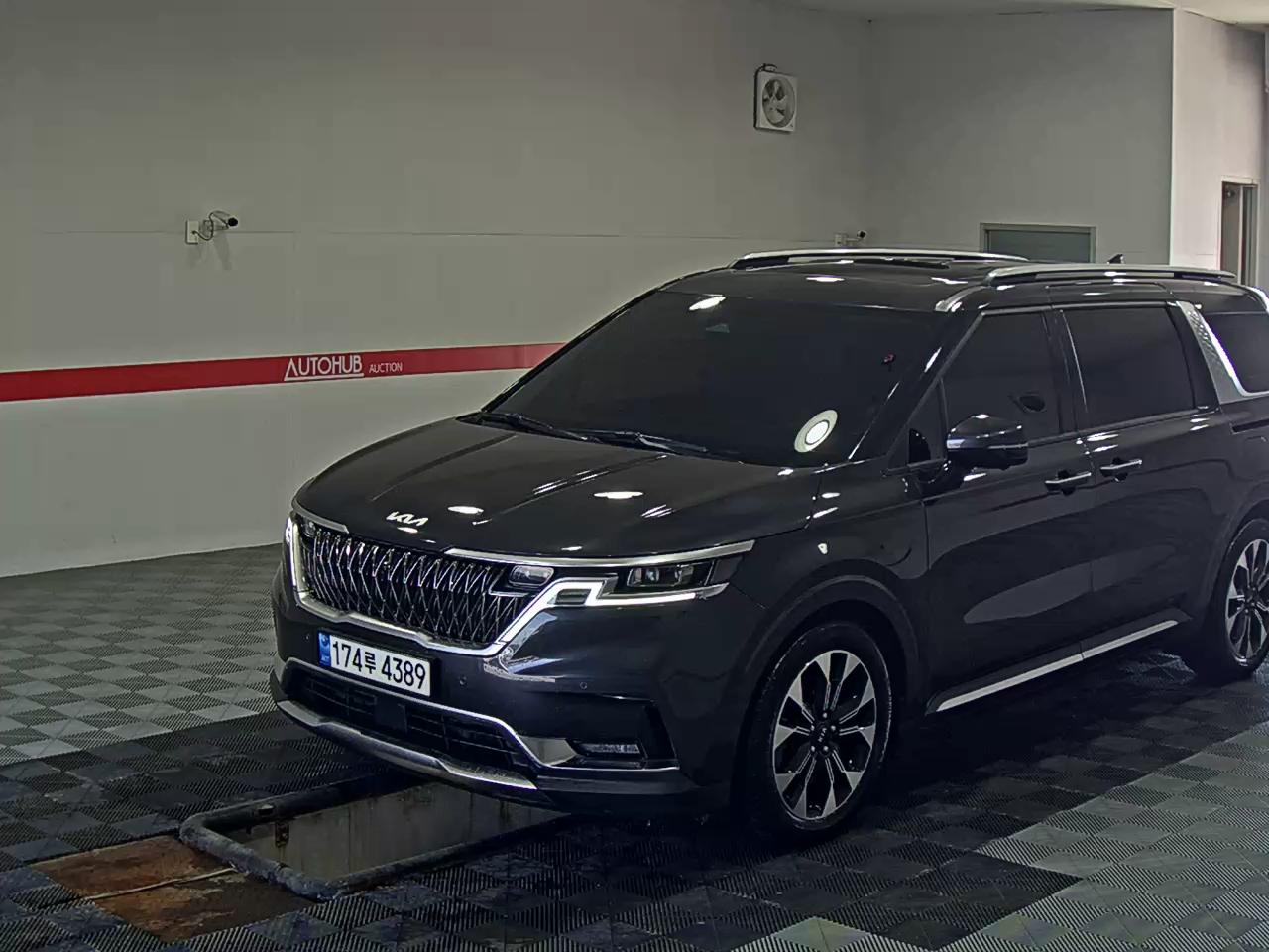 2021 - kia carnival