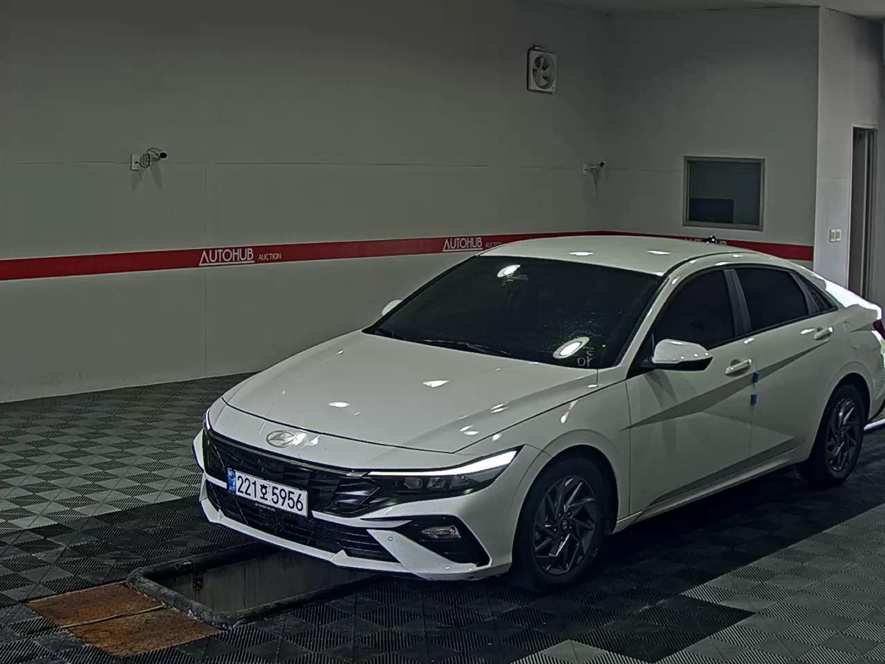 2024 - hyundai avante