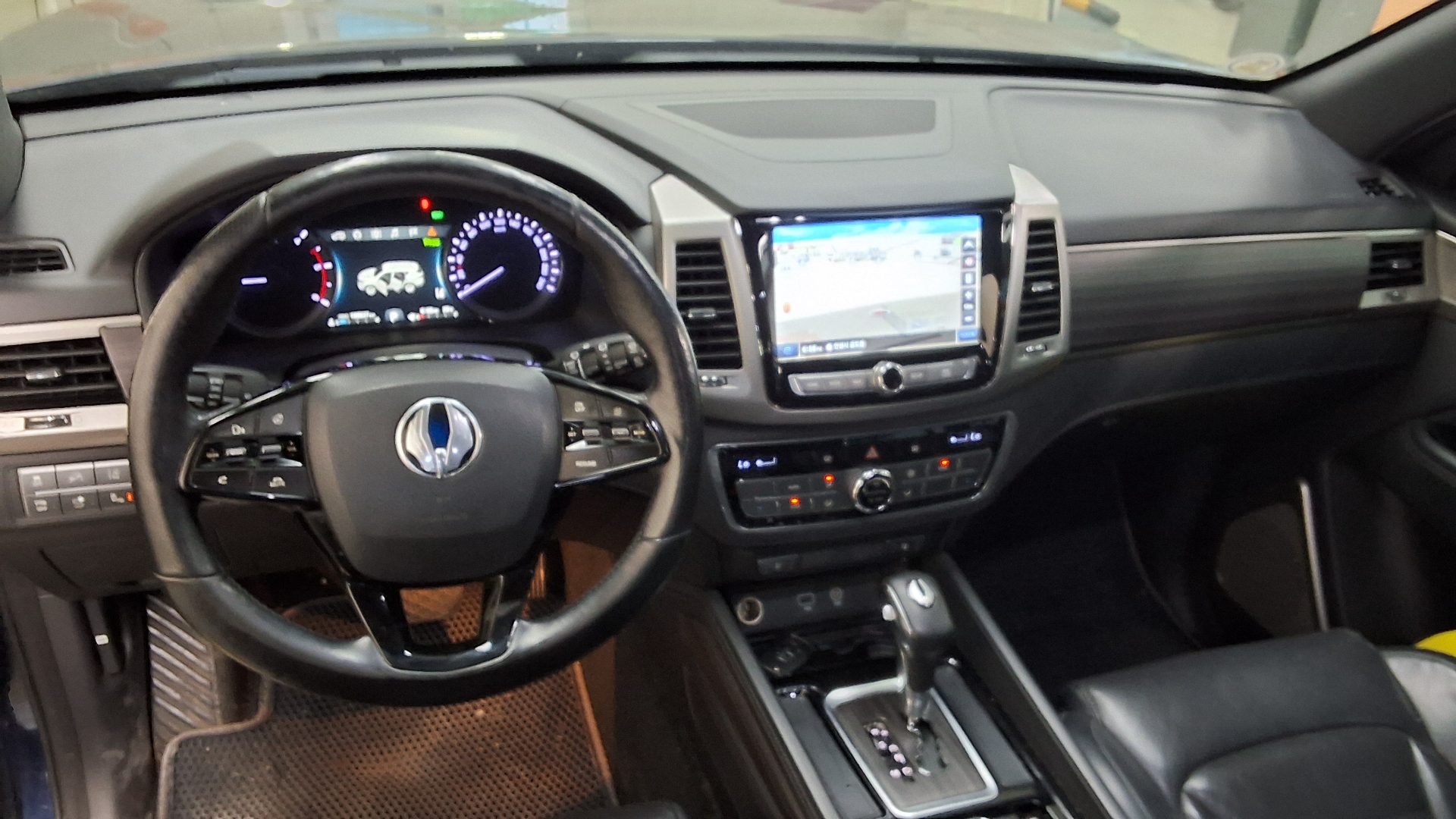 2018 - ssangyong rexton