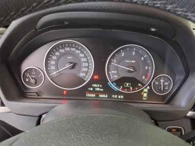 بي إم دبليو 3 Series (6Th Gen) 320D 2018 320d