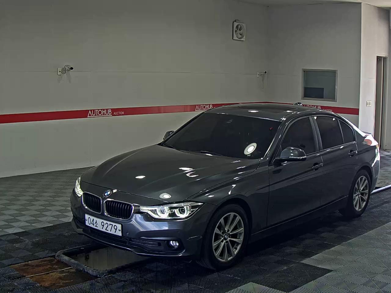 BMW 3 SERIES (6TH GEN) 320d