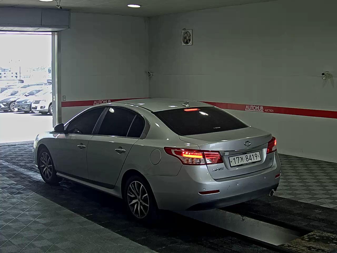 2018 - renault sm5