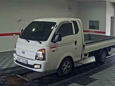 HYUNDAI PORTER II SUPER CAB EXTRA WHEELBASE