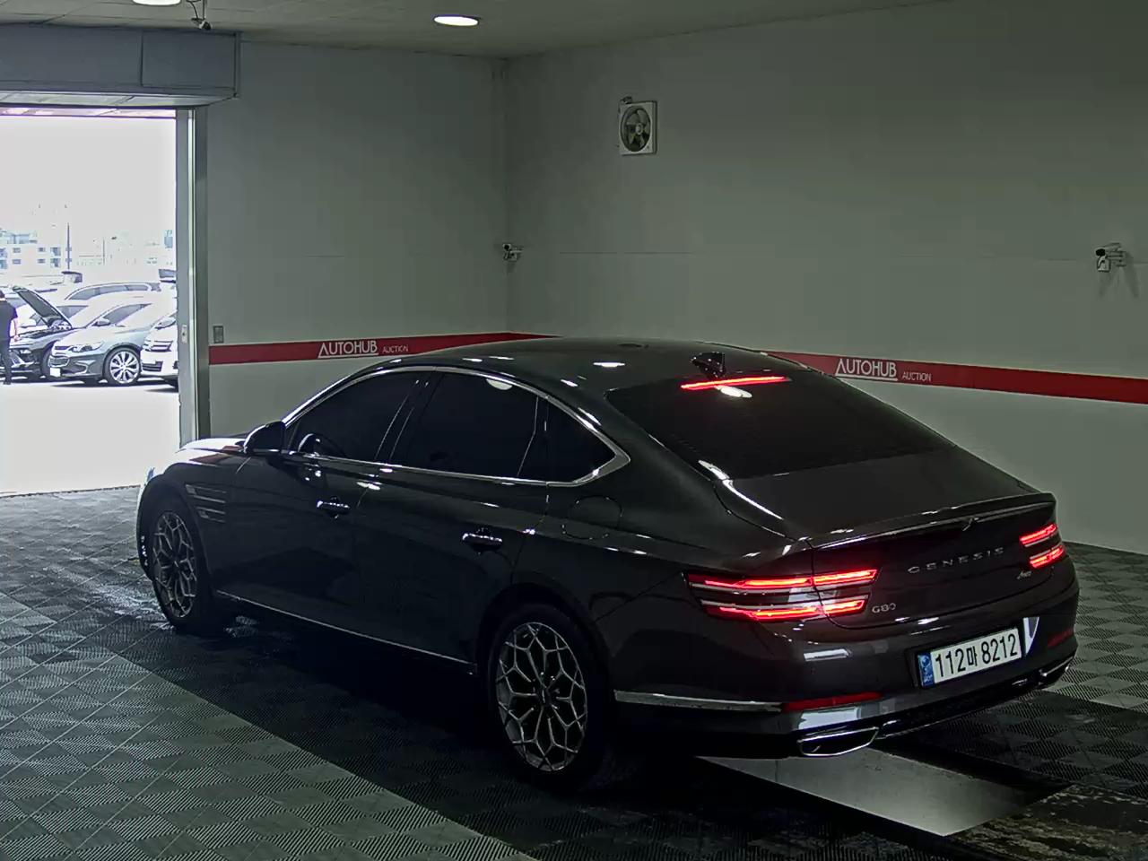 2022 - genesis g80