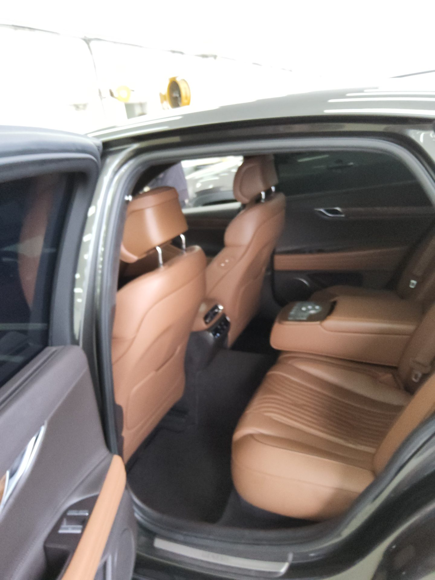 2022 - genesis g80