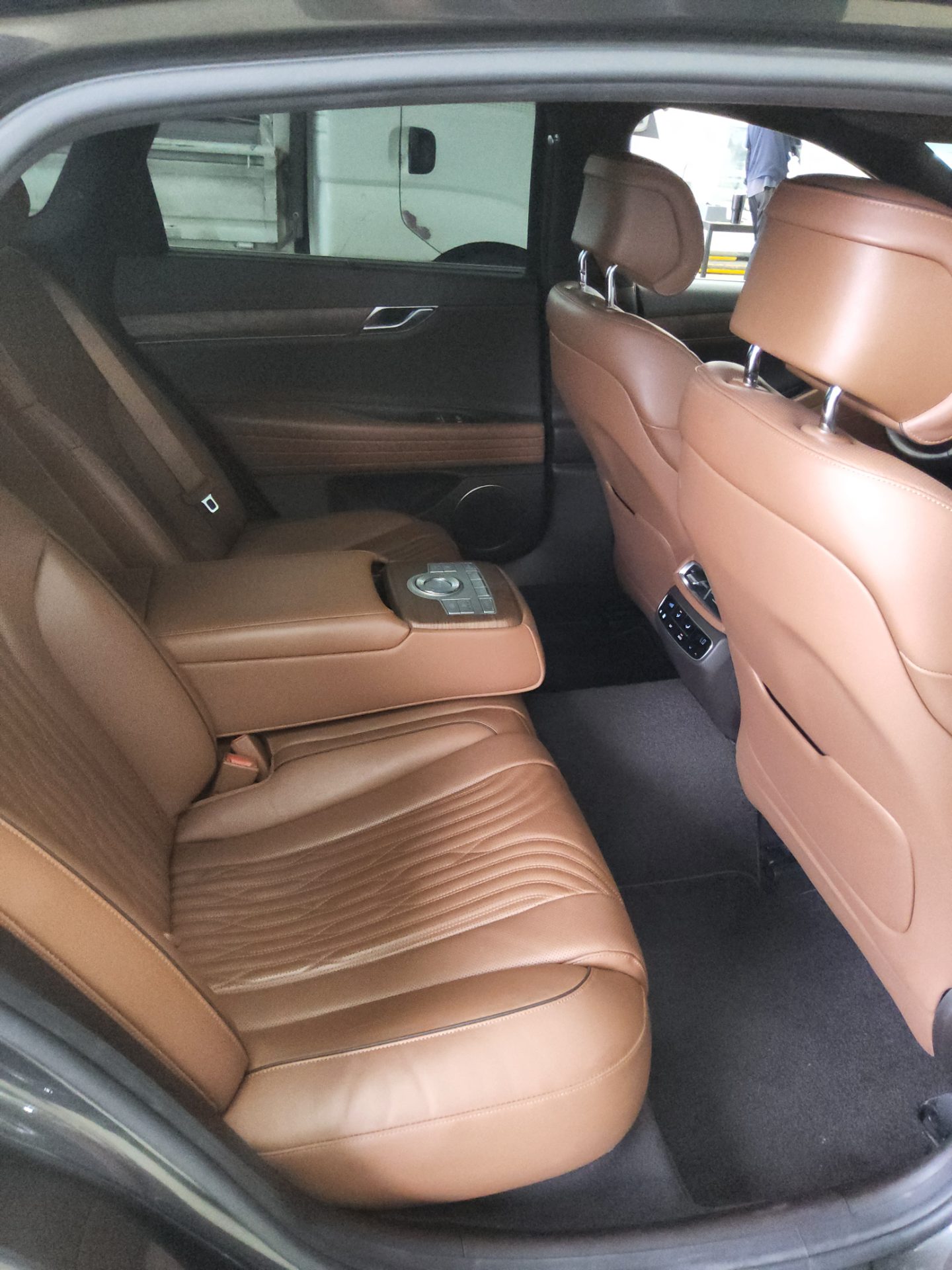 2022 - genesis g80