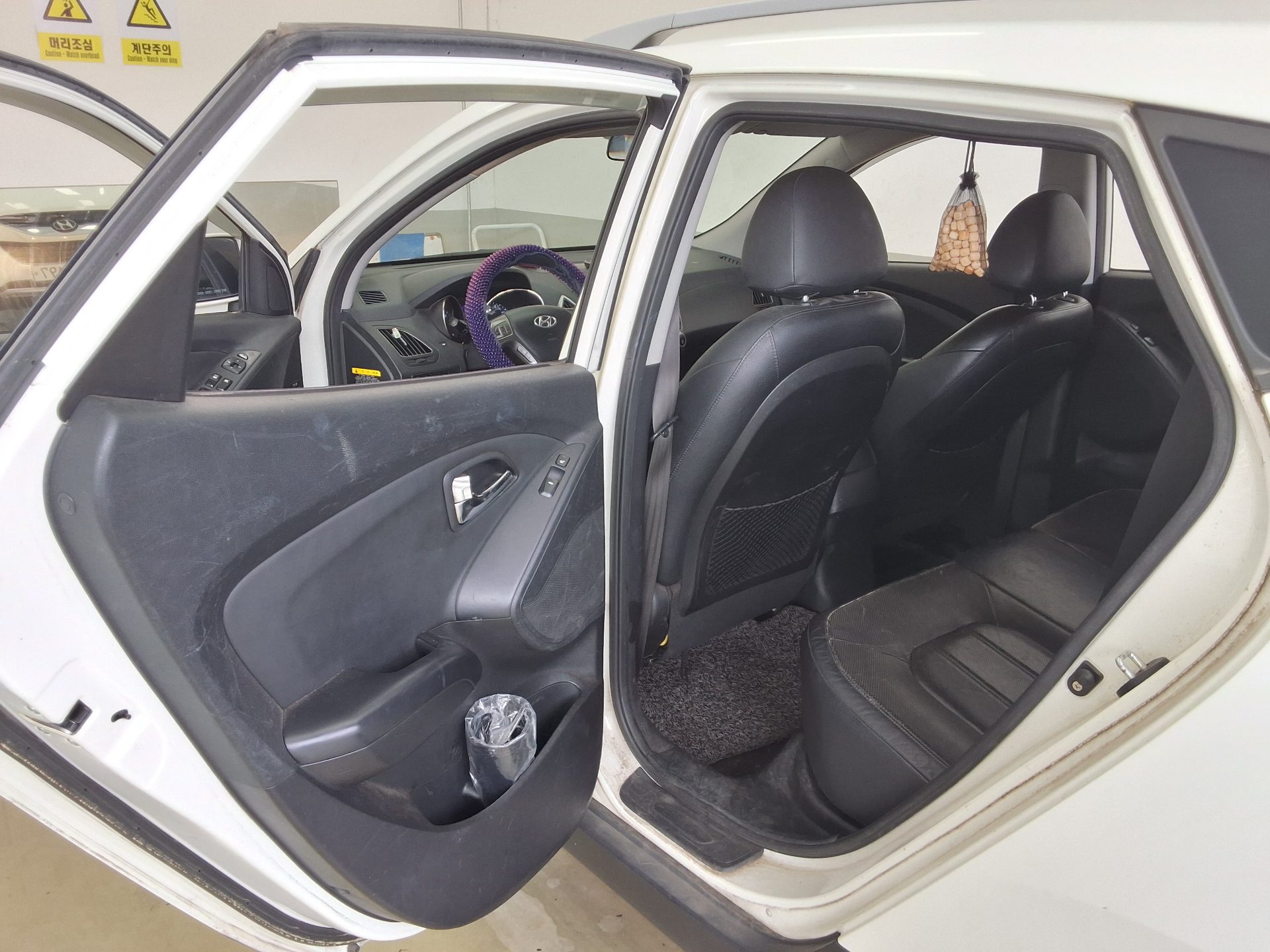 2011 - hyundai tucson