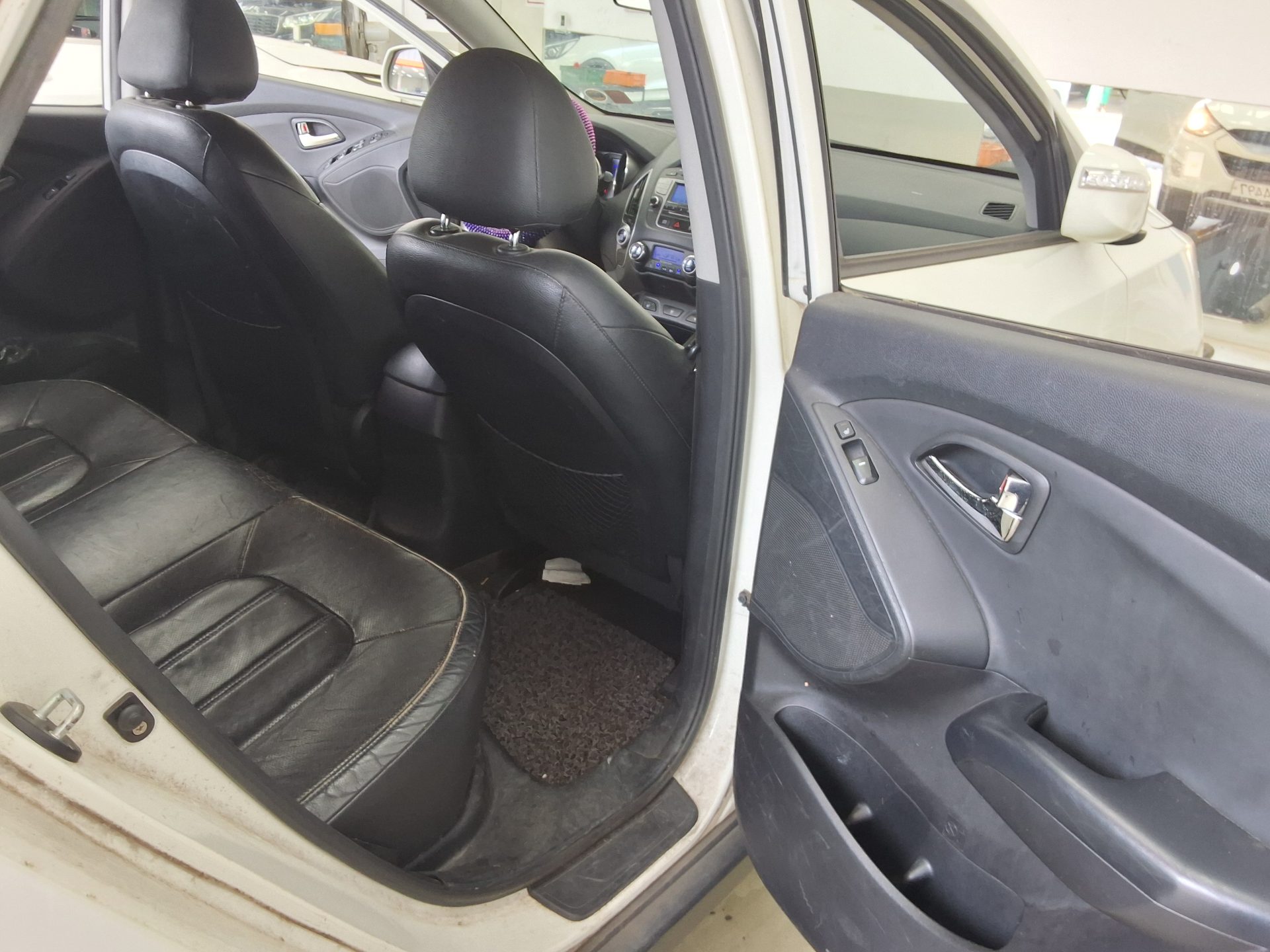 2011 - hyundai tucson