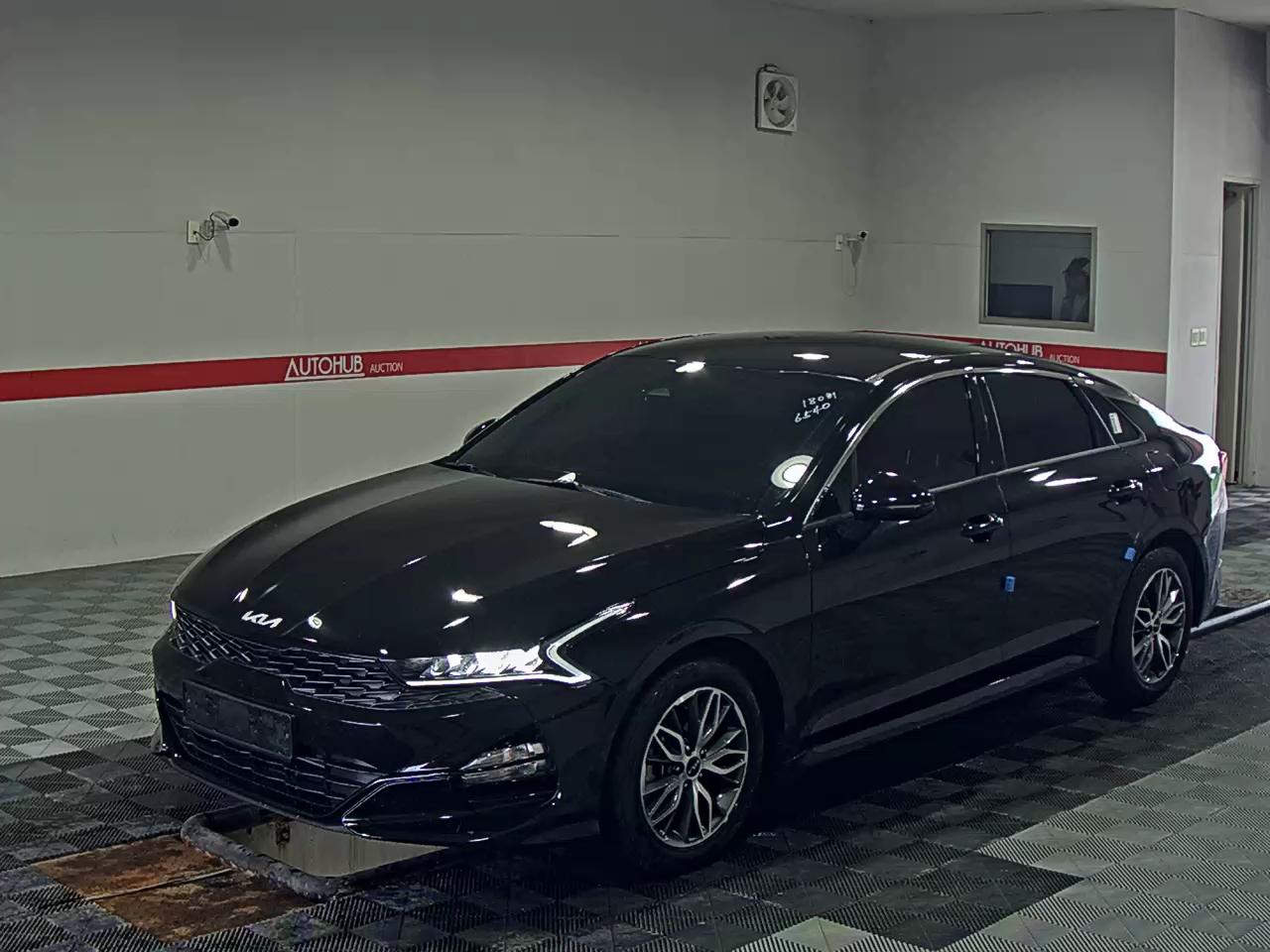 2023 - kia k5