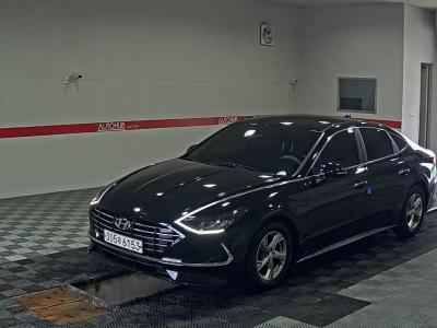 HYUNDAI SONATA (DN8)