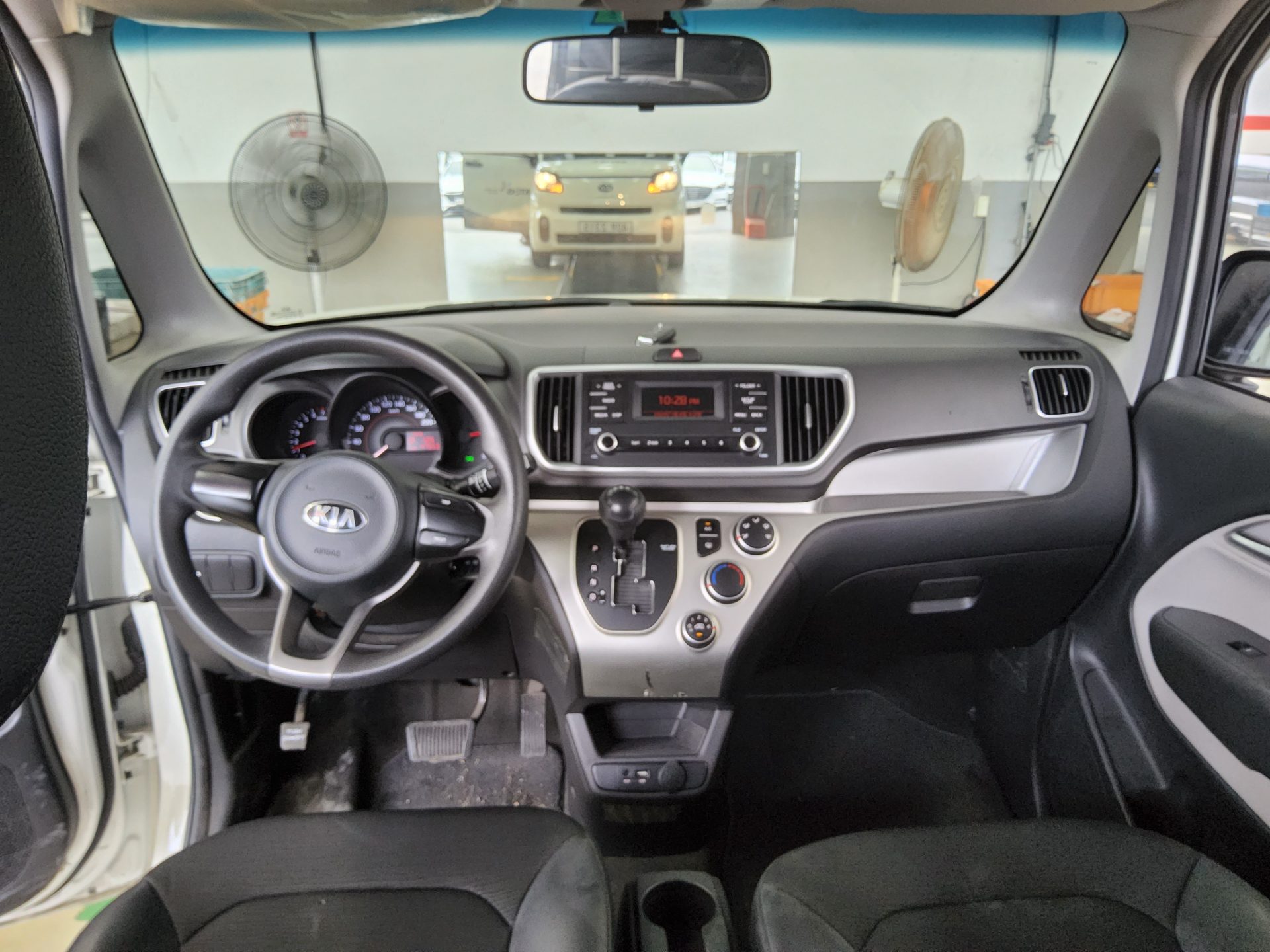 2019 - kia ray