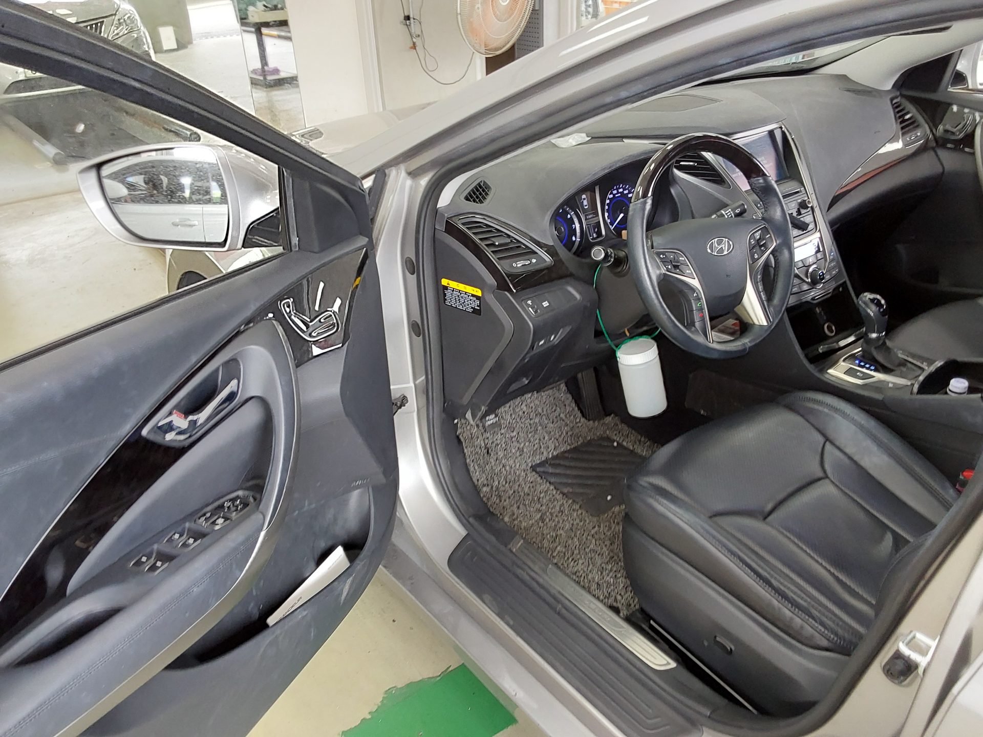 2014 - hyundai grandeur