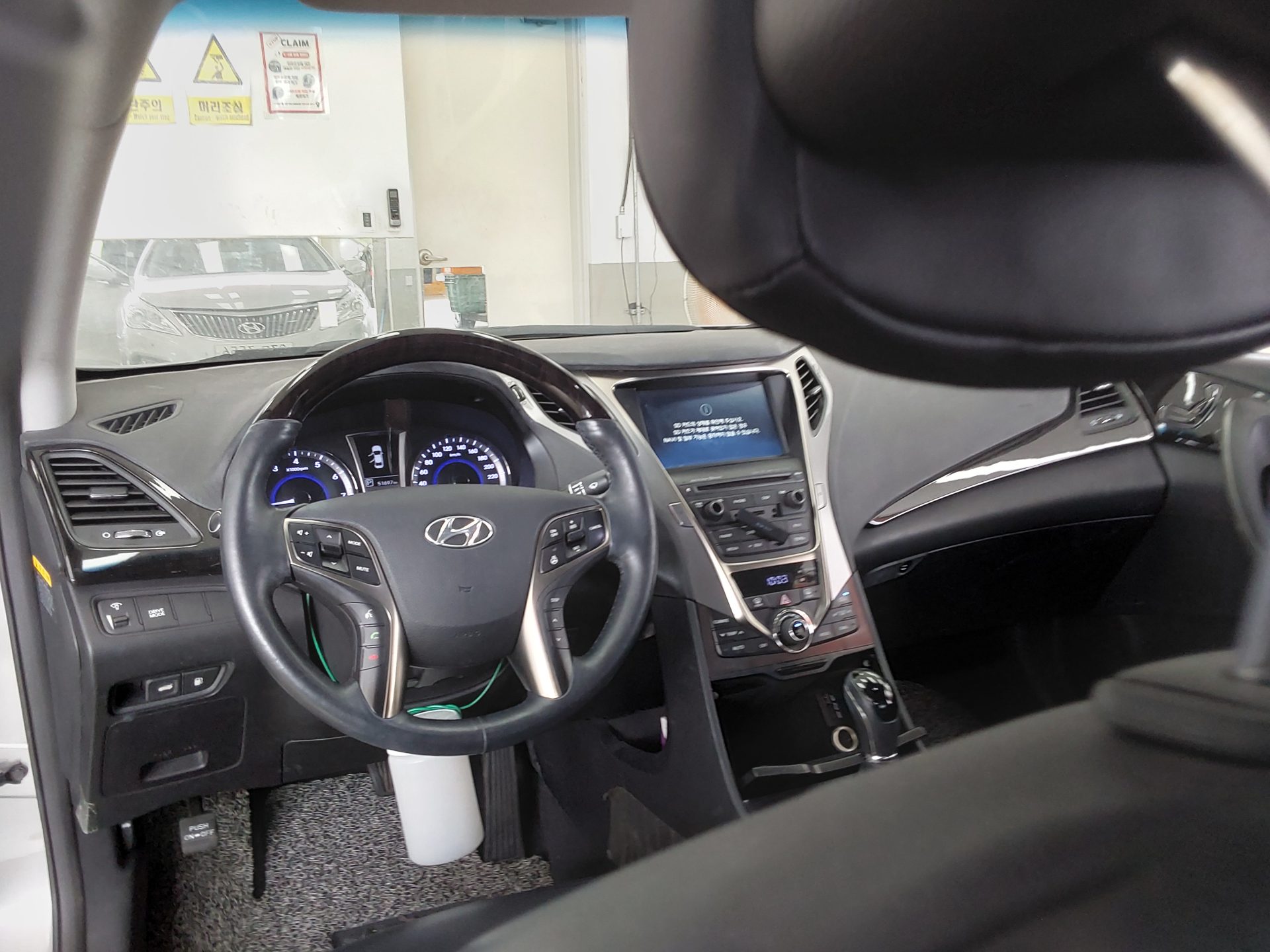 2014 - hyundai grandeur