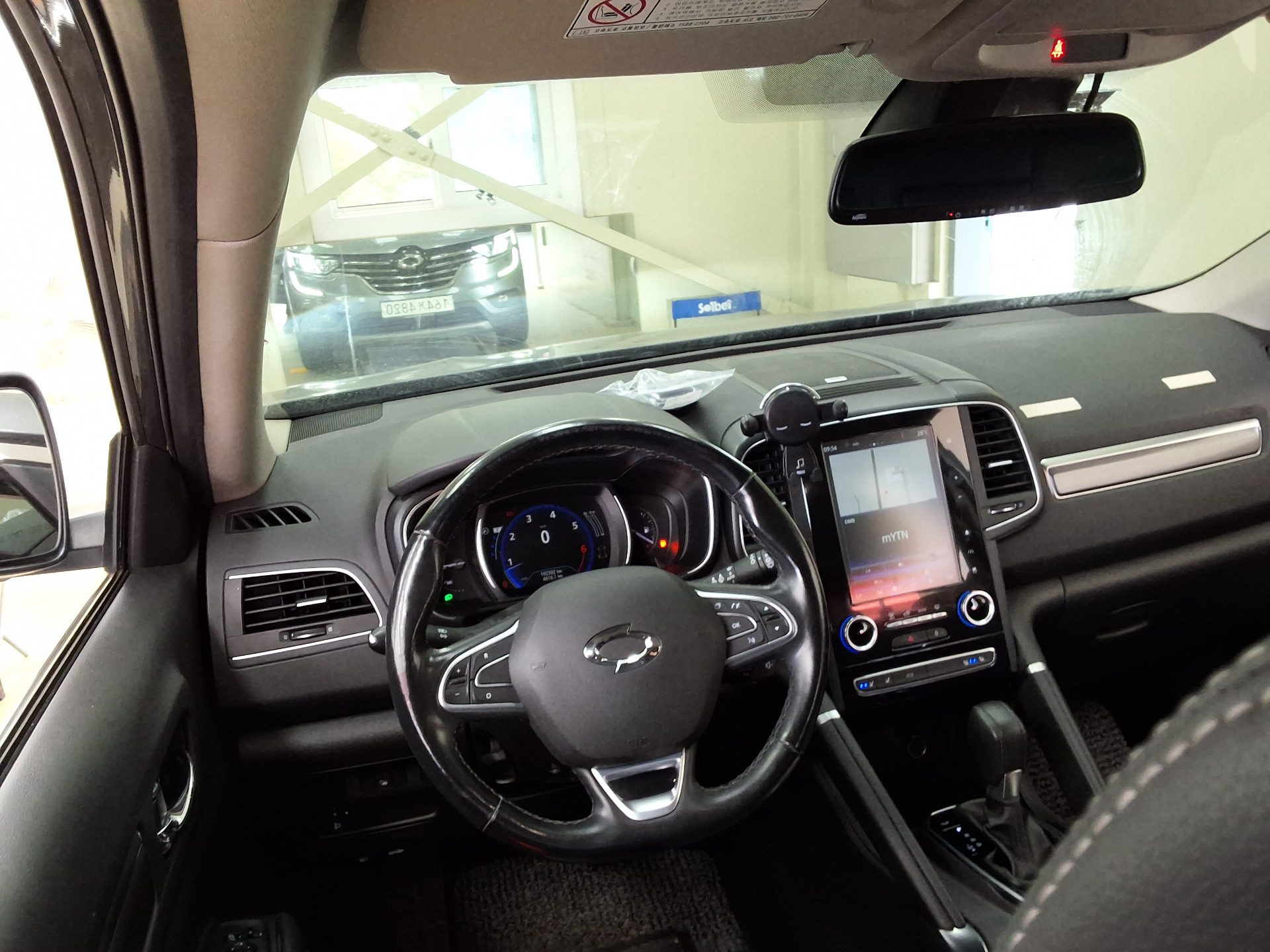 2018 - renault qm6
