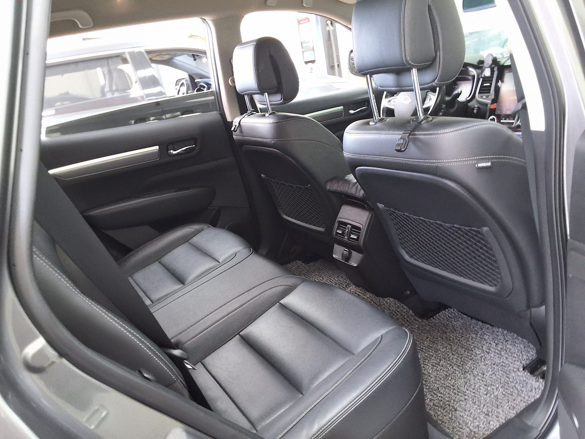 2018 - renault qm6