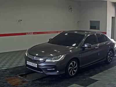 HONDA ACCORD (9TH GEN) EX-