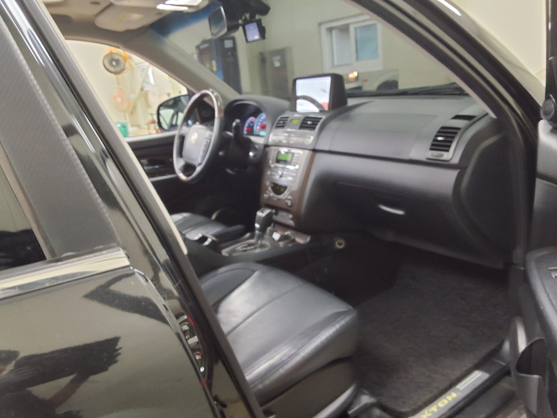 2014 - ssangyong rexton