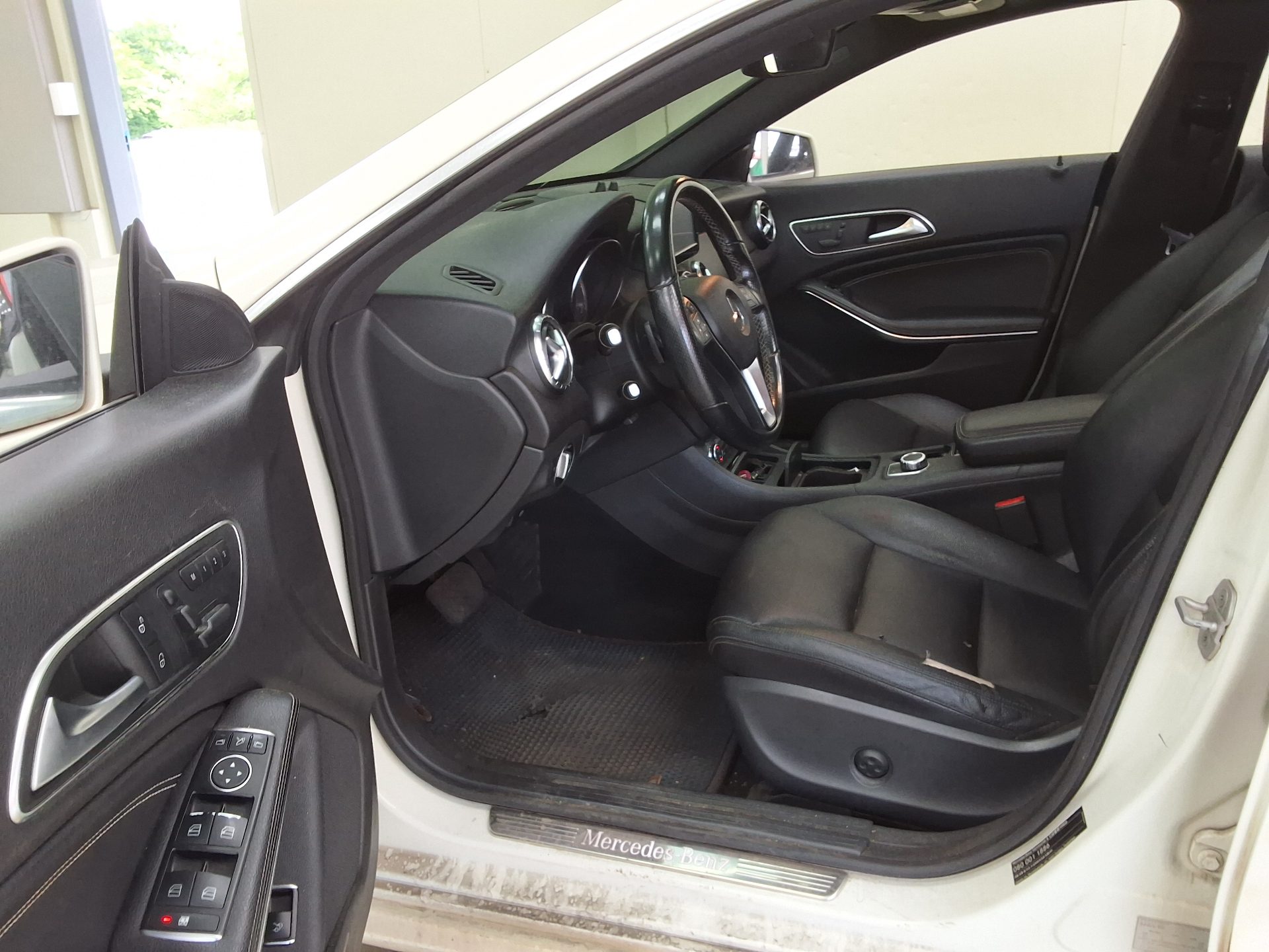 2014 - mercedes-benz cla200