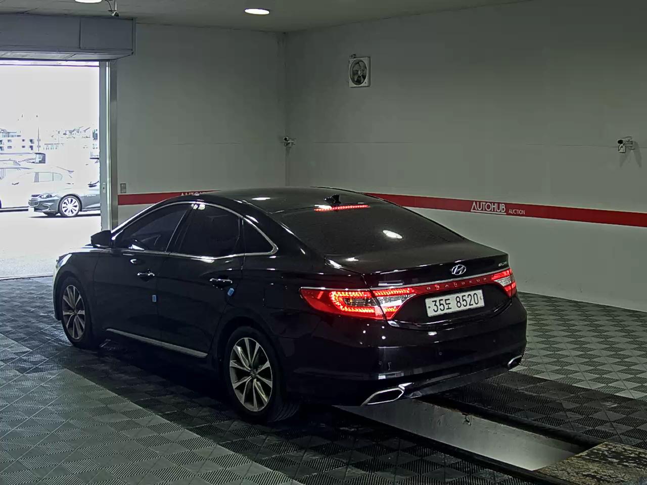 2015 - hyundai grandeur