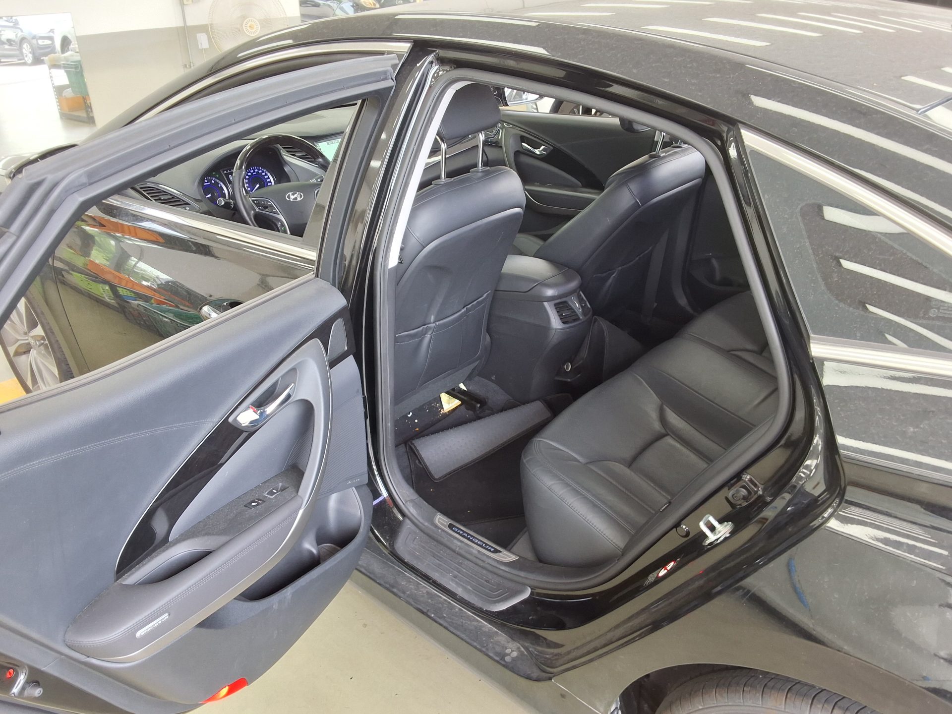 2015 - hyundai grandeur