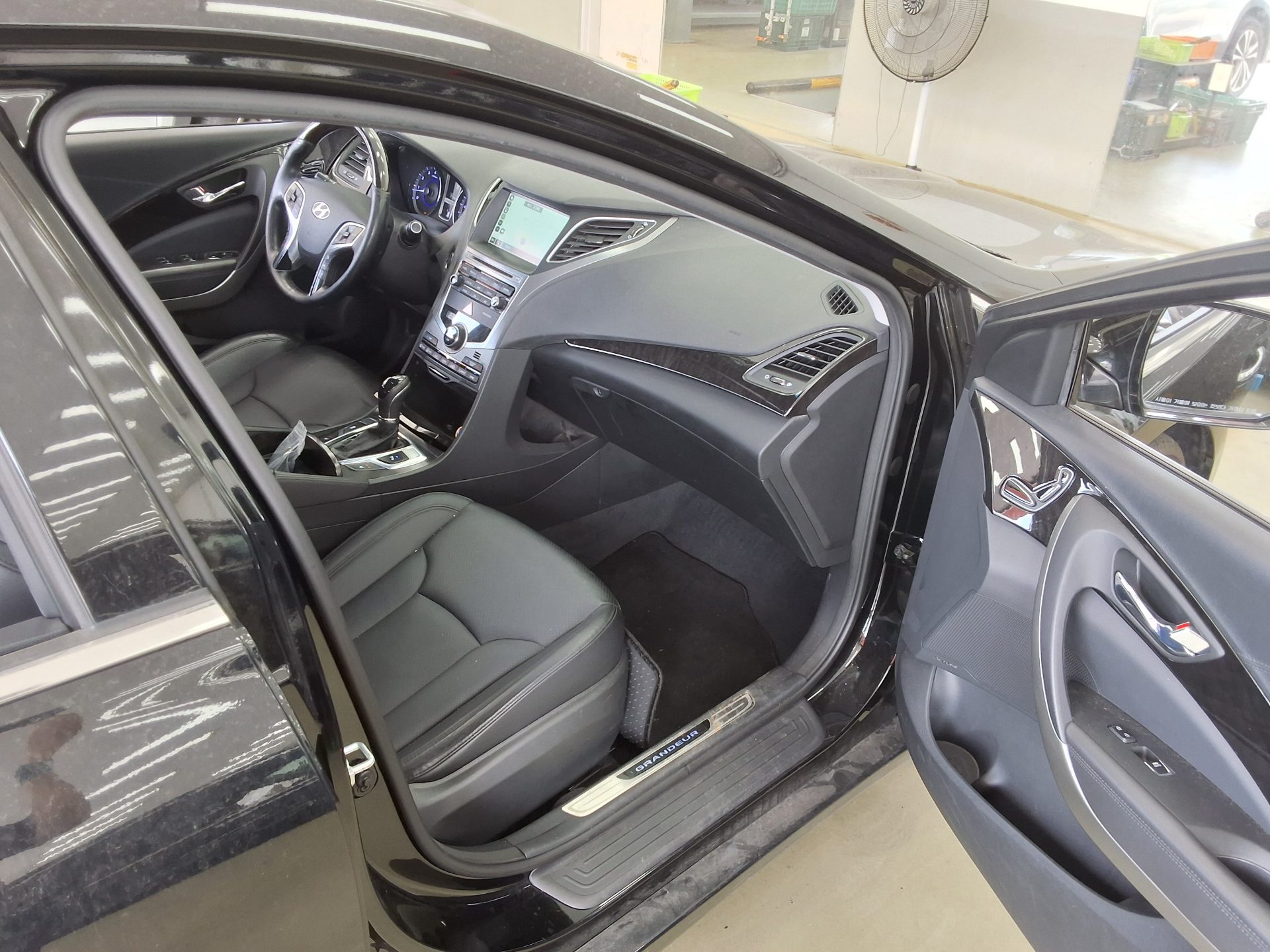 2015 - hyundai grandeur