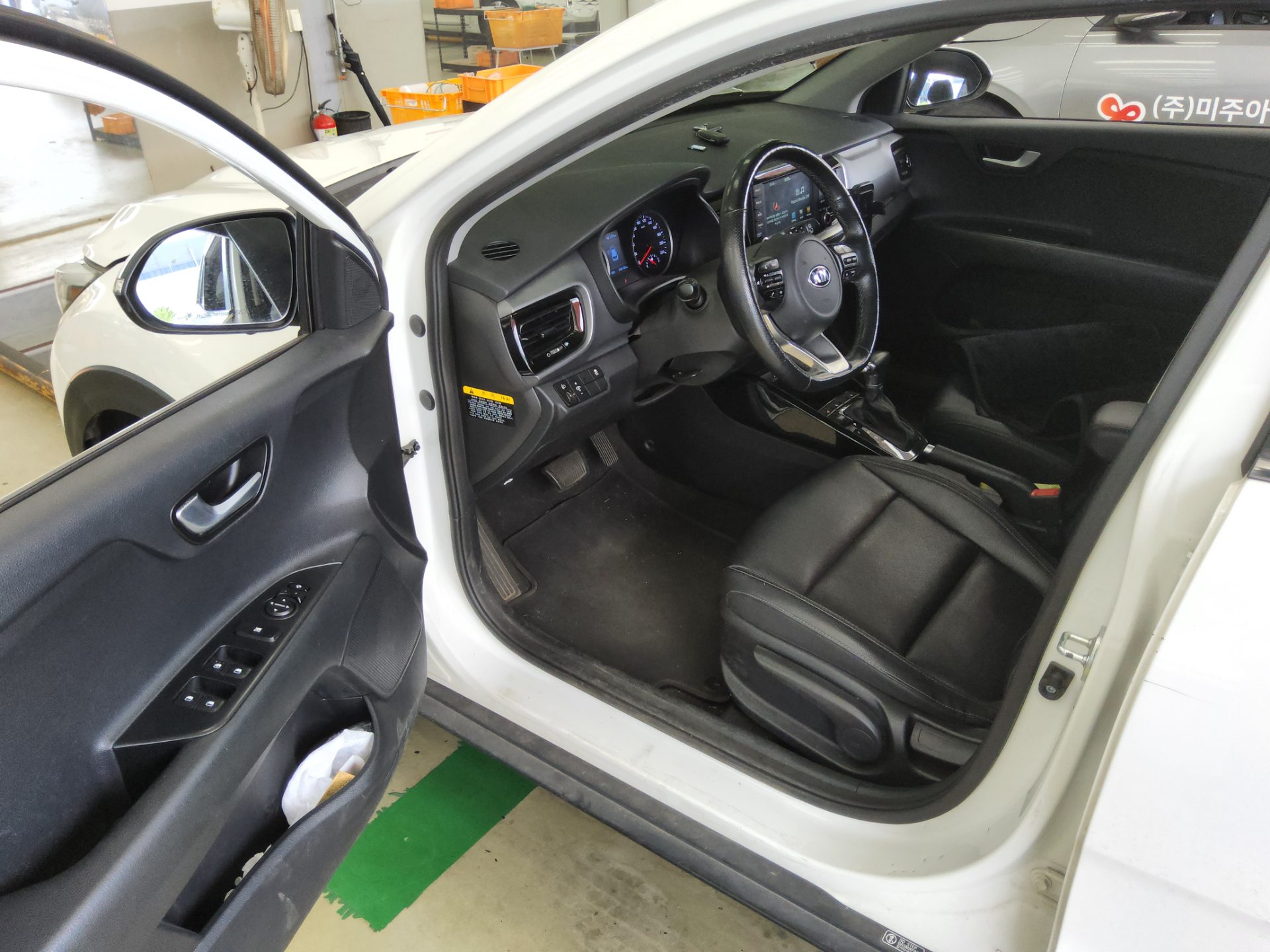 2018 - kia stonic