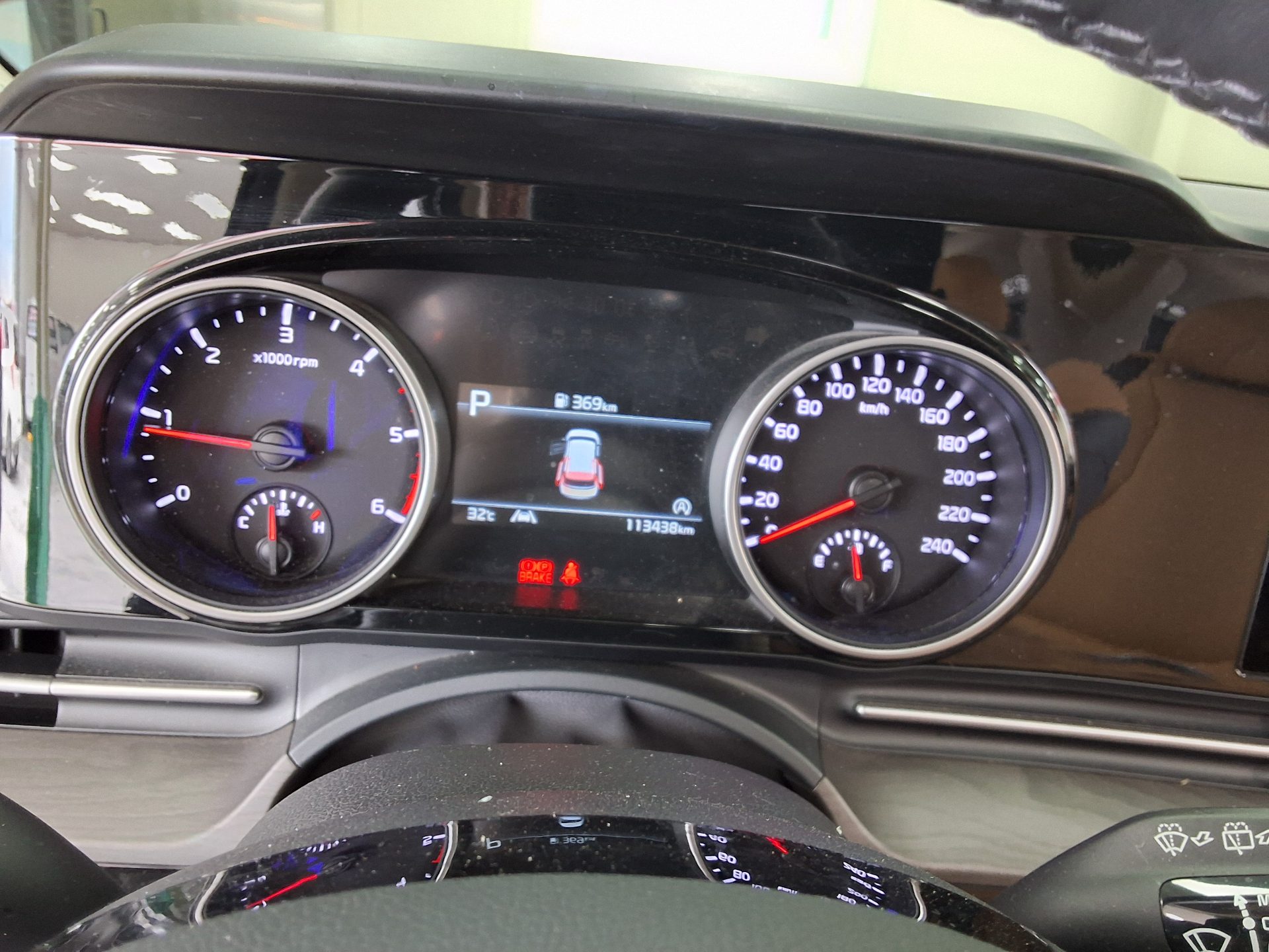 2023 - kia carnival