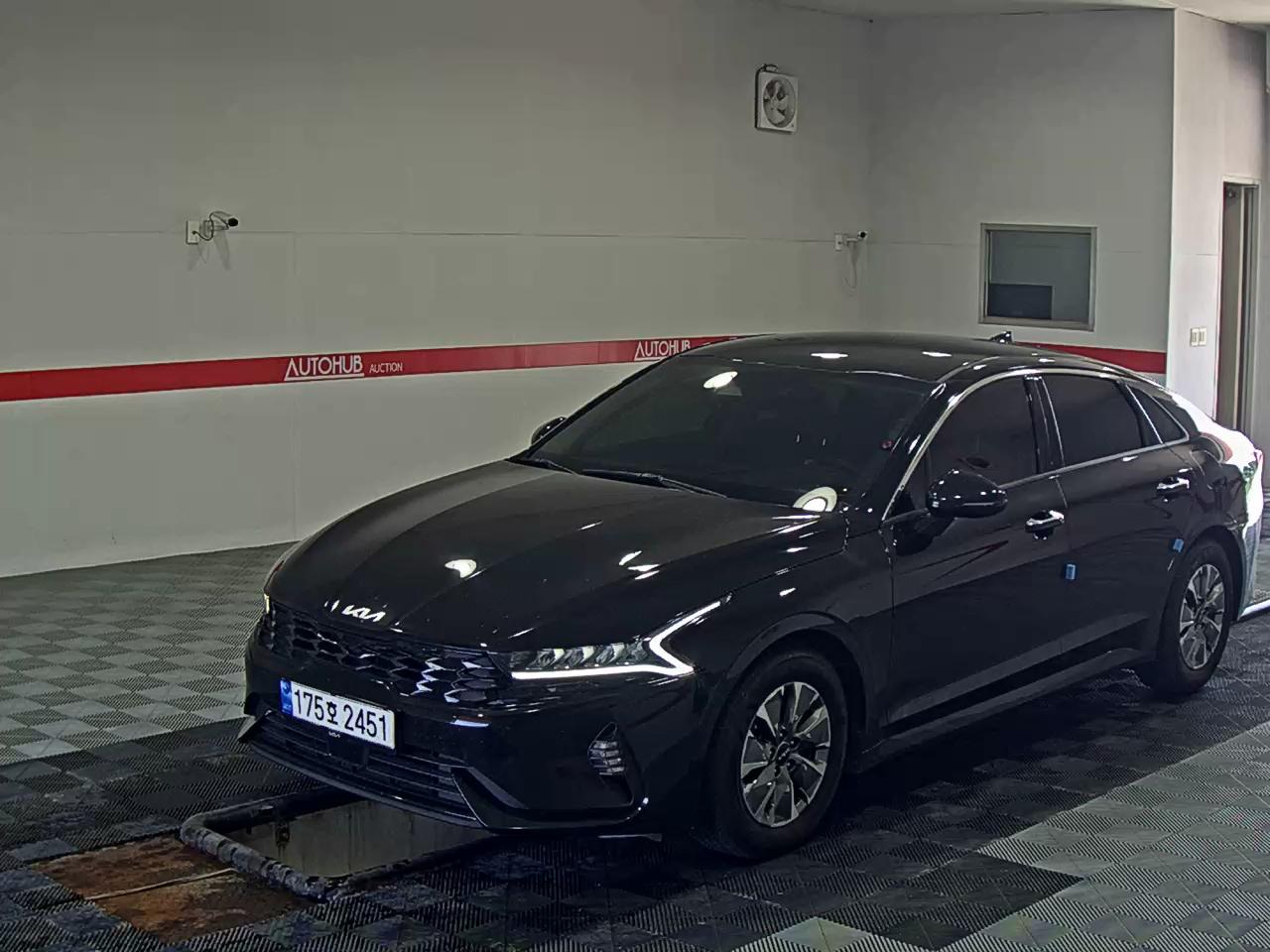 2023 - kia k5