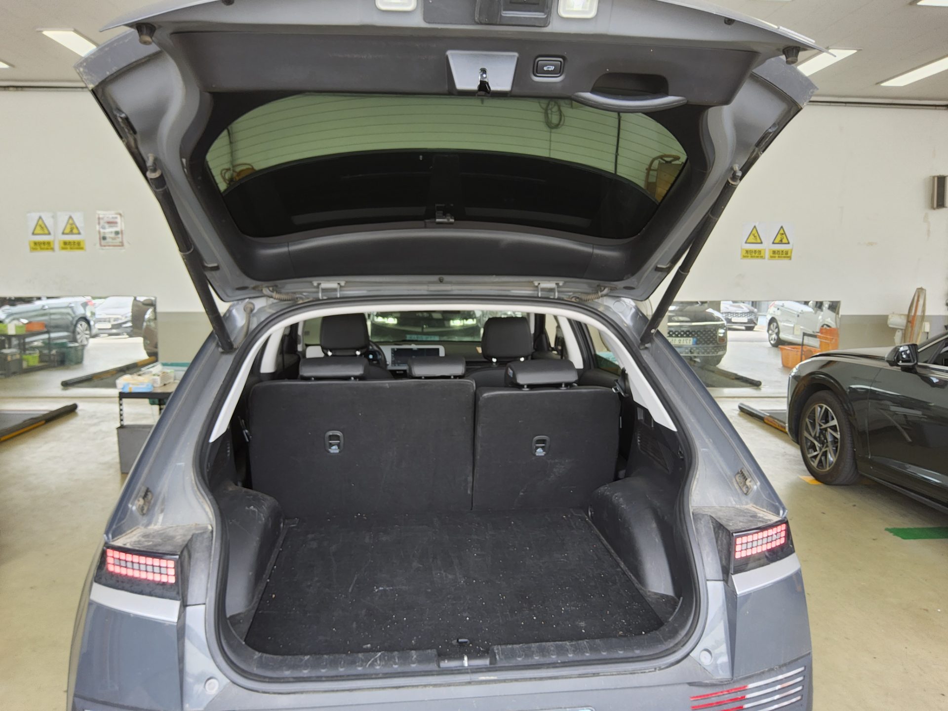 2023 - hyundai ioniq