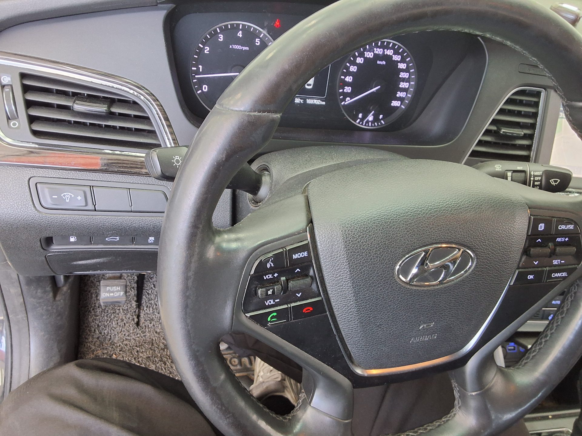 2016 - hyundai sonata