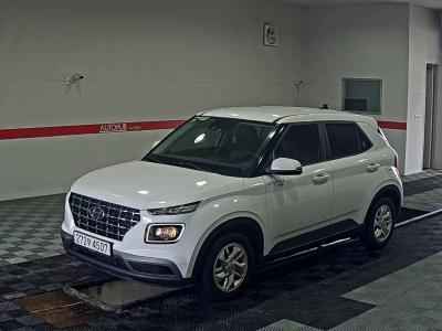 HYUNDAI VENUE