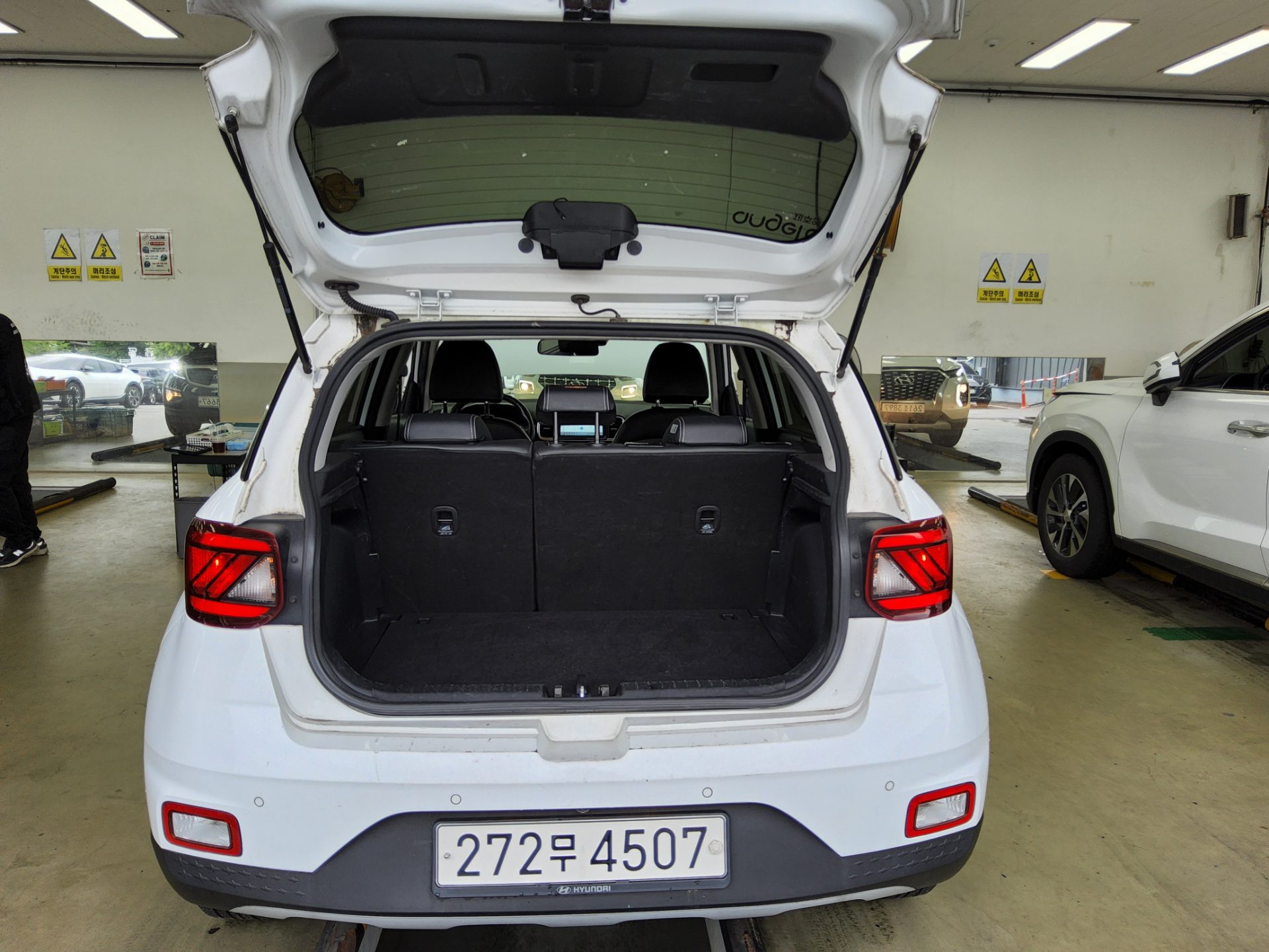 2021 - hyundai venue