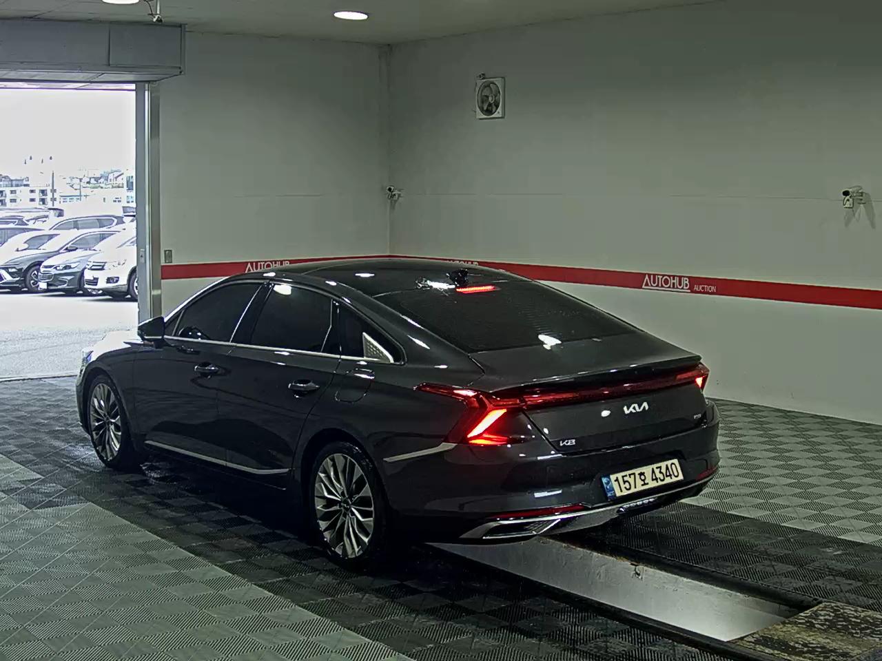 2022 - kia k8