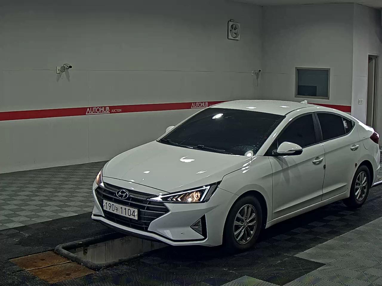 2019 - hyundai avante