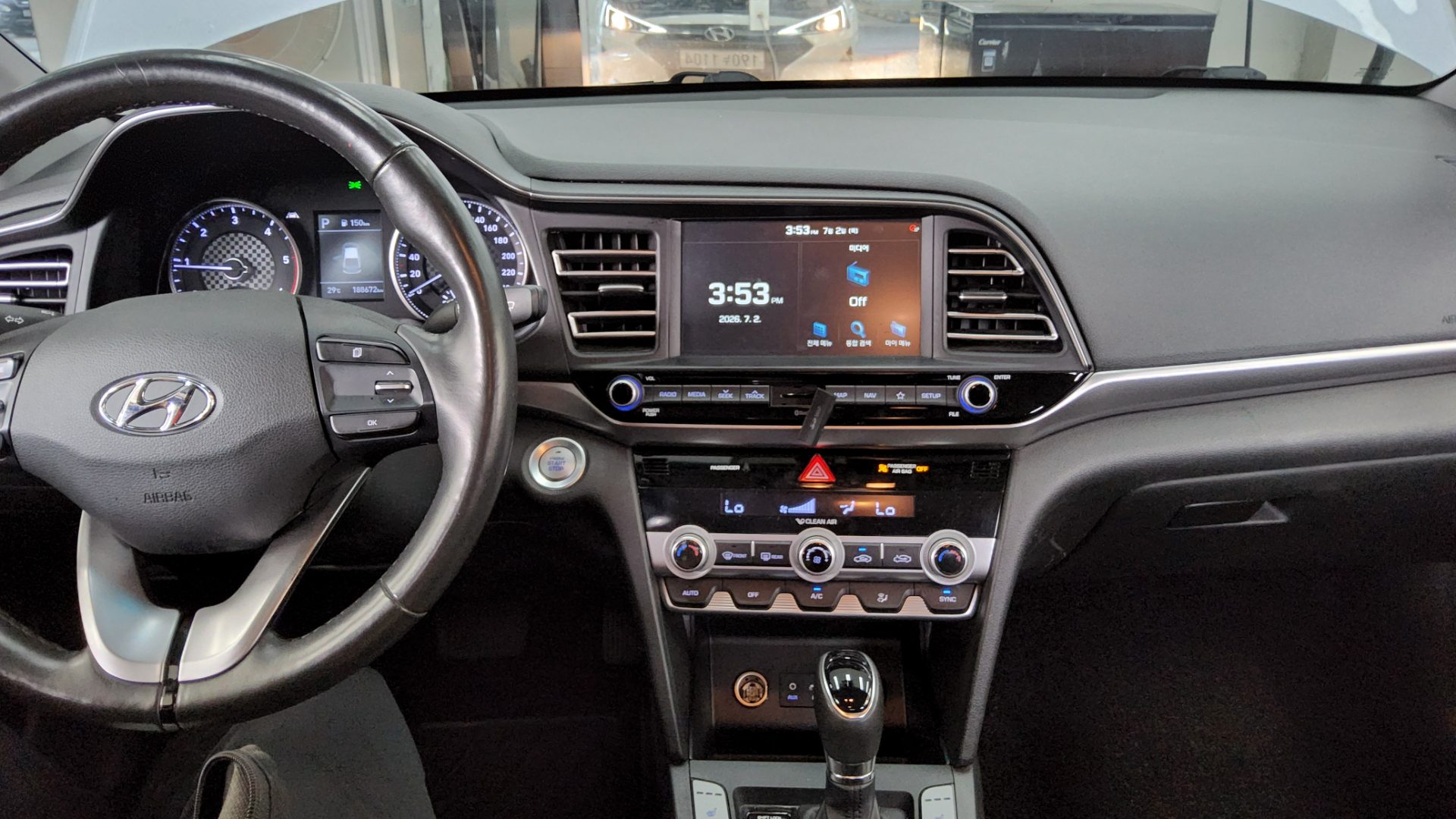 2019 - hyundai avante