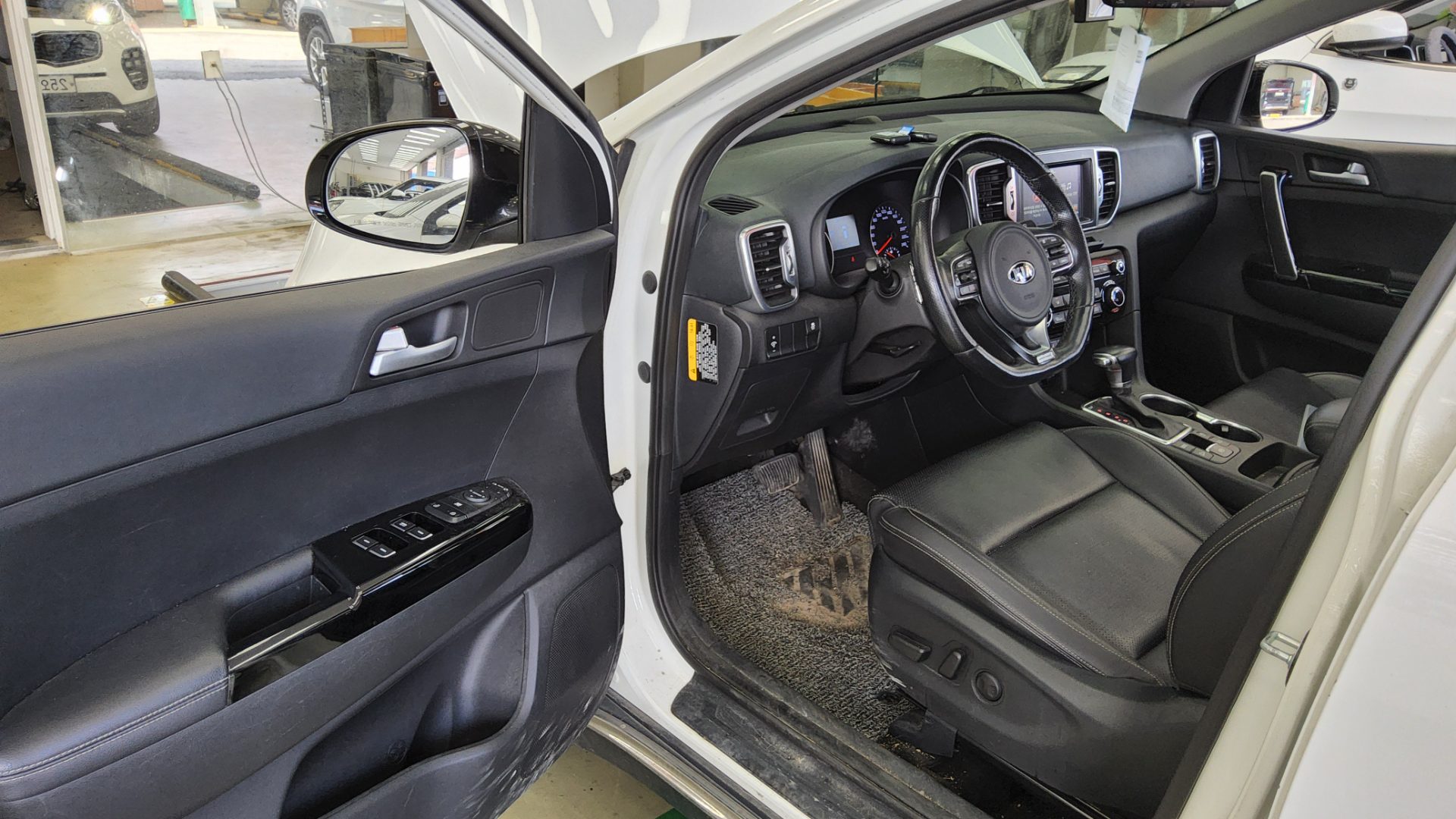 2016 - kia sportage
