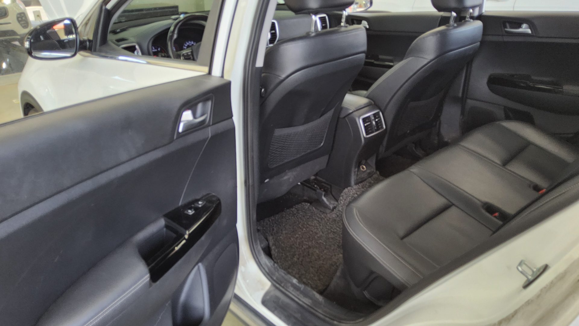 2016 - kia sportage